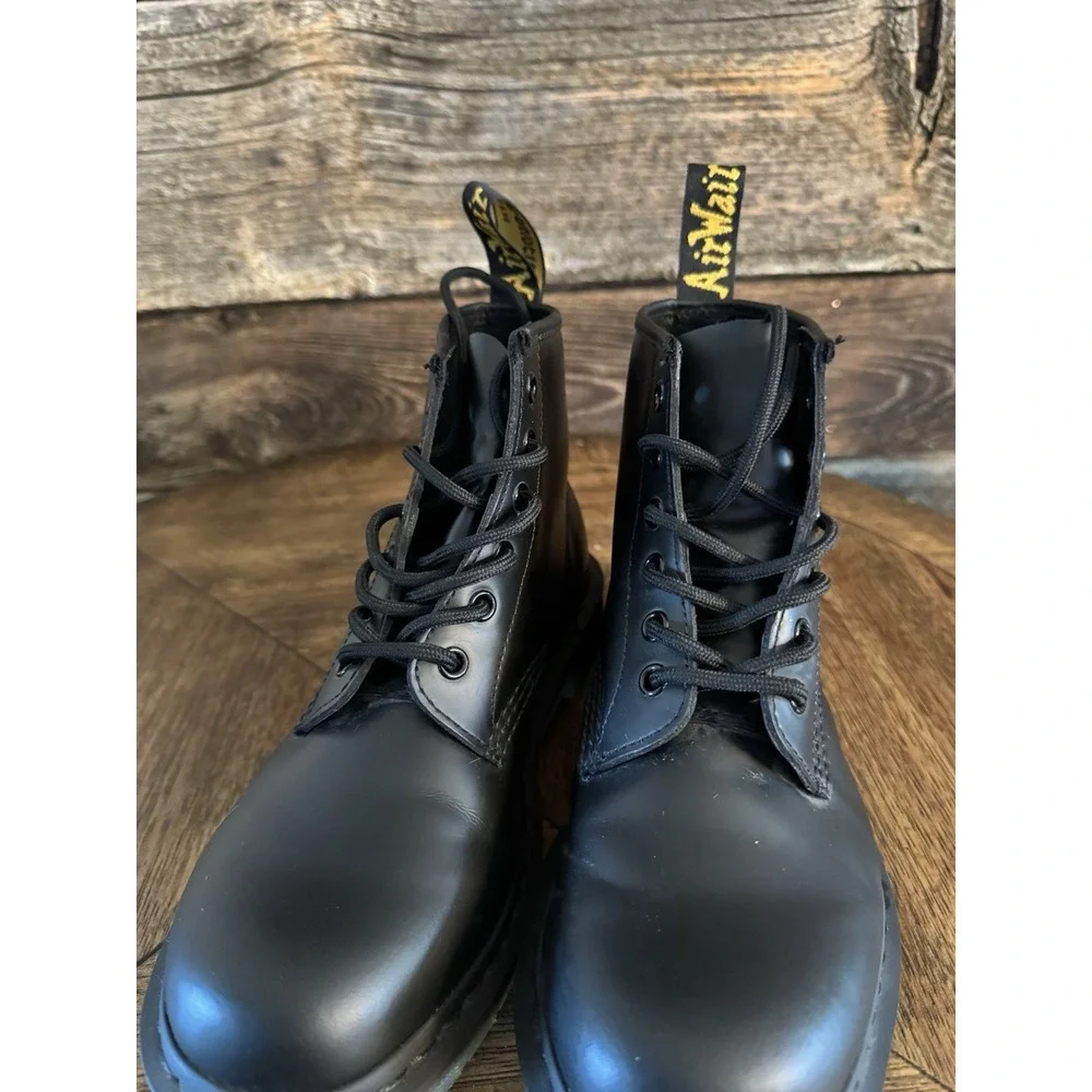 65 Rare‎ DR. MARTENS 101 Black Smooth Leather Chelsea Boots Shoes Men 7 Lady 8
